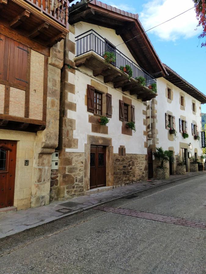 Casa Rural Mizkerrenea, Ituren, Navarra Villa Esterno foto